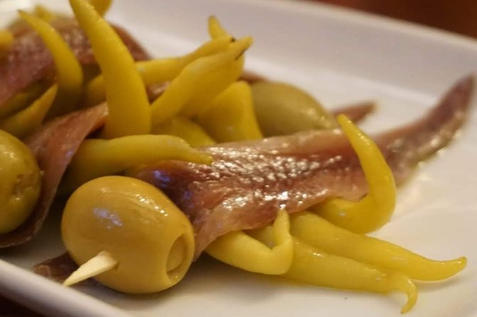 Pintxos in San Sebastian Private Gastronomic & Cultural Adventure - Tour Details and Accessibility