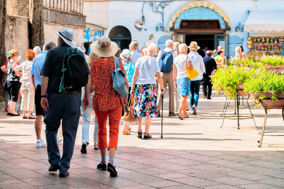 Pompeii, Amalfi, Ravello Day Tour With Private Transfer - Exclusions and Accessibility