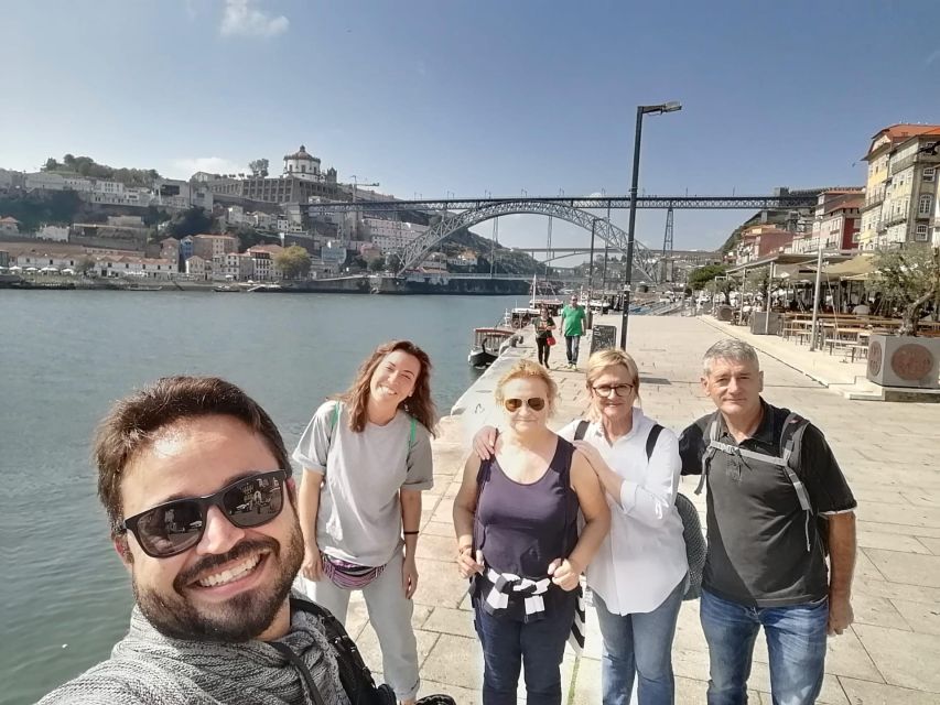 Porto: City Highlights Guided Walking Tour - What to Bring