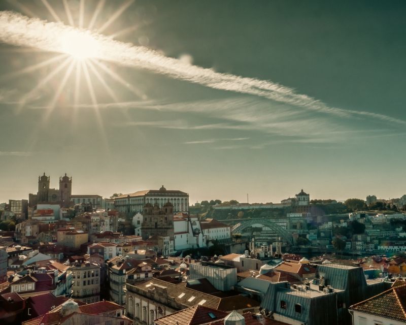 Porto: Private Half Day Photo Tour With a Local Pro - Visiting a Hidden Gem