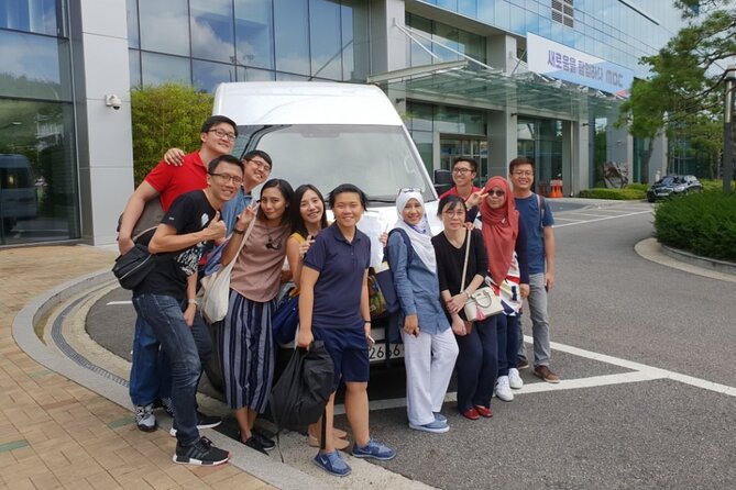 Private Airport Transfer: Incheon Airport to Seoul City 1-12 Pax - Booking Process and Requirements