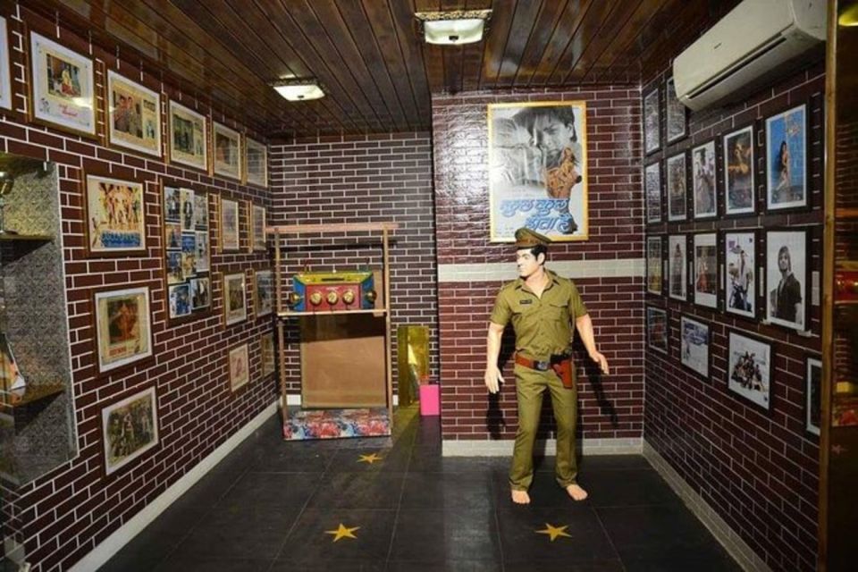 Private Bollywood Studio Tour With Mumbai City Tour - Top Mumbai Attractions