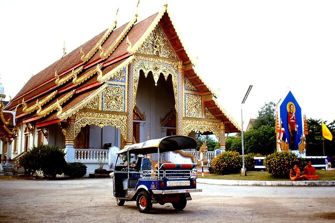 Private Chiang Mai Old City Half Day Tuk Tuk Tour - Group Size