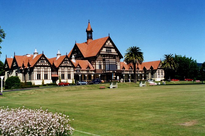 Private Full-Day Rotorua Tour From Auckland - Customer Reviews