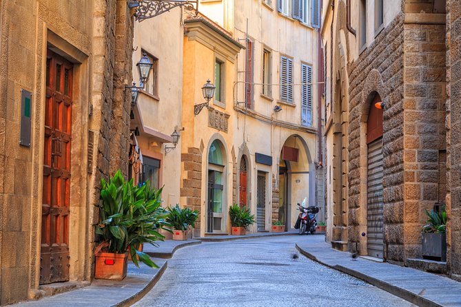 Private Guided Walking Tour of Florence - Iconic Bridge Crossing