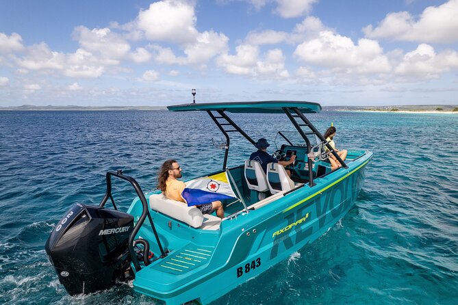 Private Half Day REVOLVE Boat Tour in Bonaire - Tips for a Great Experience