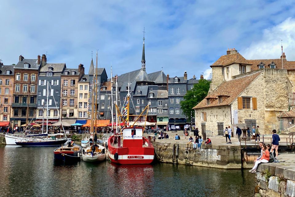 Private Live-guided Mont Saint-Michel, Honfleur by Mercedes - Booking Information