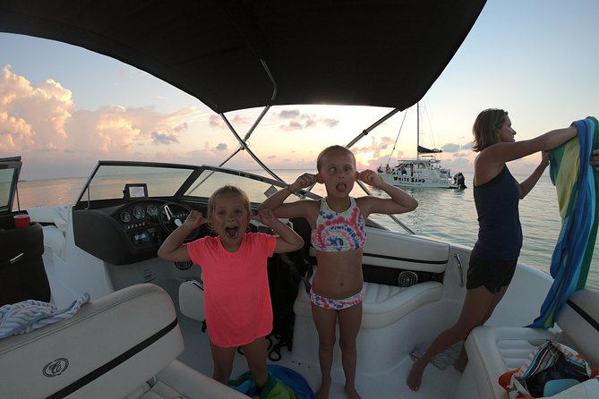 Private, Luxury, Custom Charters to Stingray City, Snorkeling & More - Exploring Stingray City