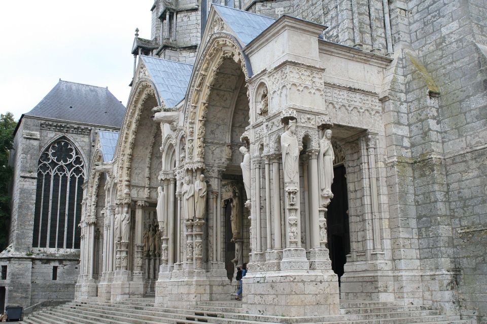 Private Tour of Chartres Town From Paris - Booking Your Tour