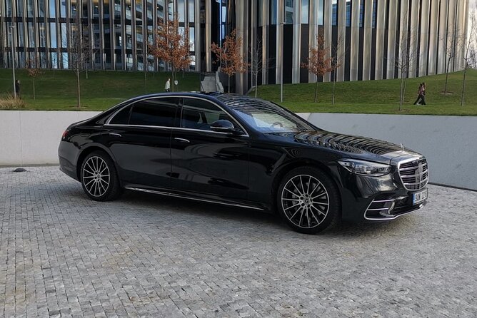 Private Transfer From Prague Airport to Prague City Hotels 1 - 3 Pax - Cancellation Policy