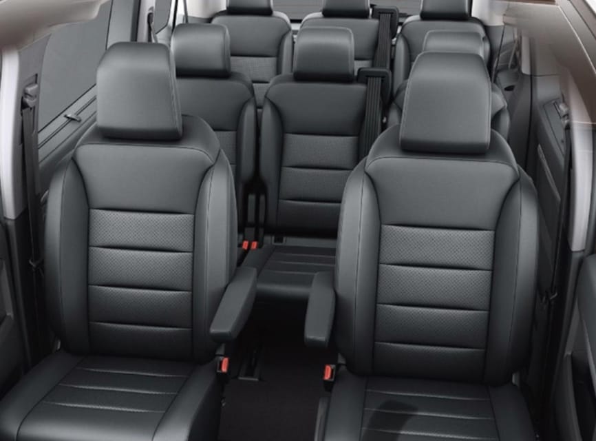 Private Van Transfer From Salzburg to Munich 1 Hour 30 Min - Driver Qualifications