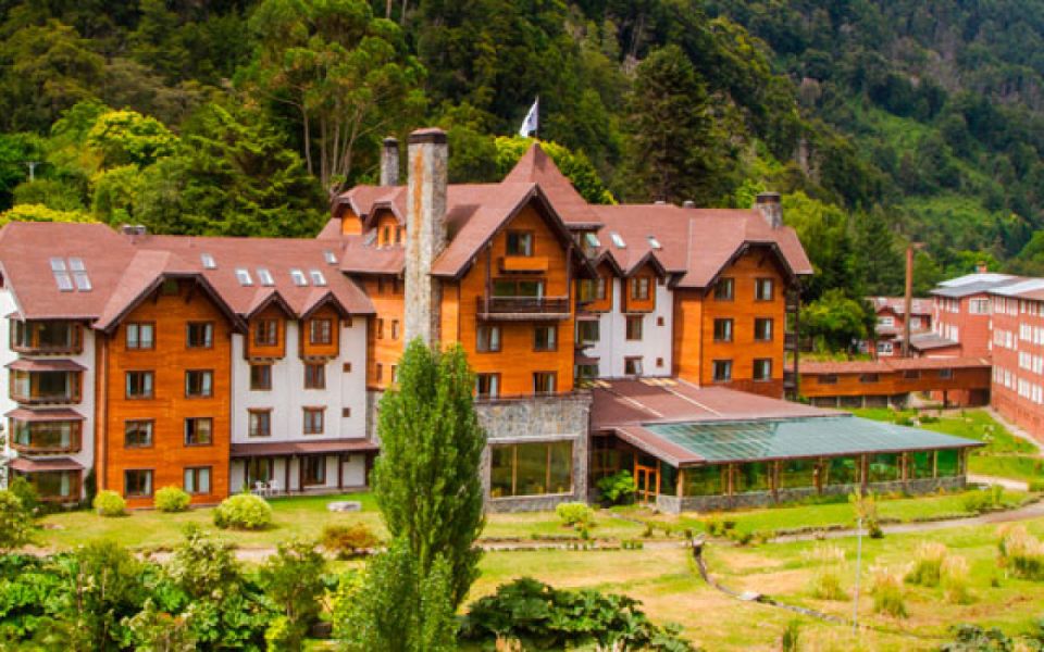 Puerto Varas: Peulla Day Trip - Frequently Asked Questions