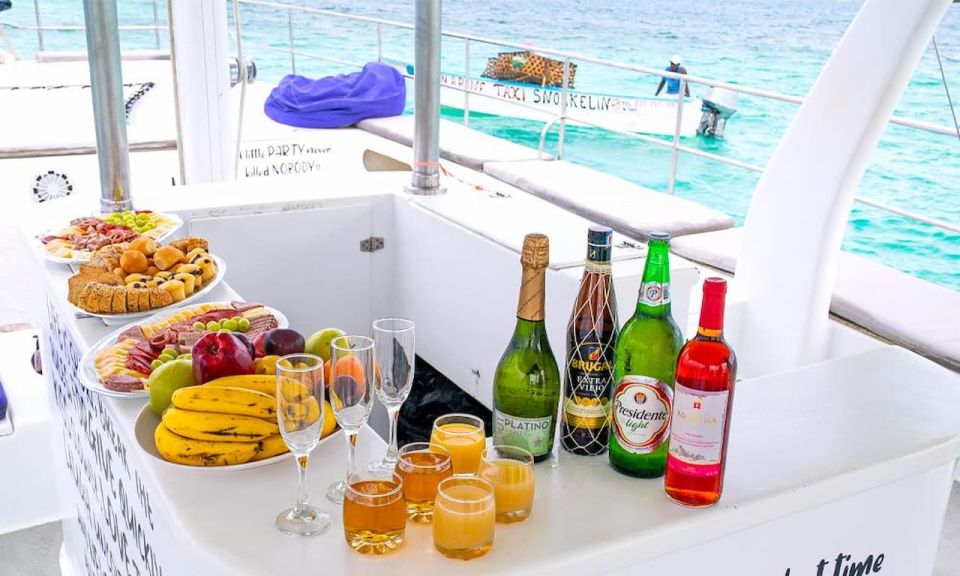 Punta Cana: Private Catamaran Ride With Brunch and Transfer - Explore the Bavaro Coast