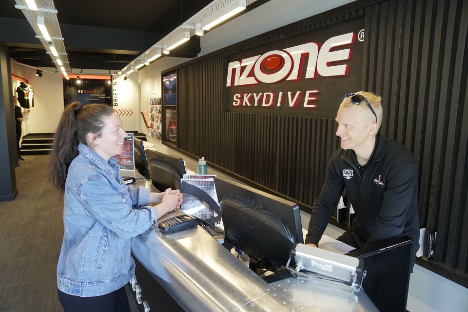 Queenstown: Tandem Skydive From 9,000, 12,000 or 15,000 Feet - Cancellation Policy and Meeting Point