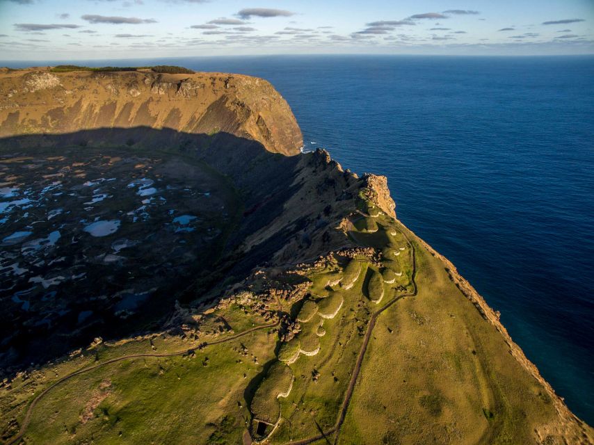 Rano Kau: Trek Around the Crater Rim. - What to Bring on the Trek