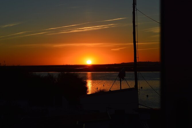 Ria Formosa & Ilhas: Sunset Boat Trip - Dinner Meeting