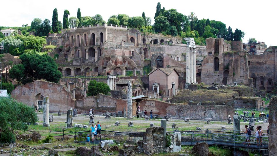 Rome: Colosseum, Roman Forum and Palatine Hill Private Tour - Frequently Asked Questions