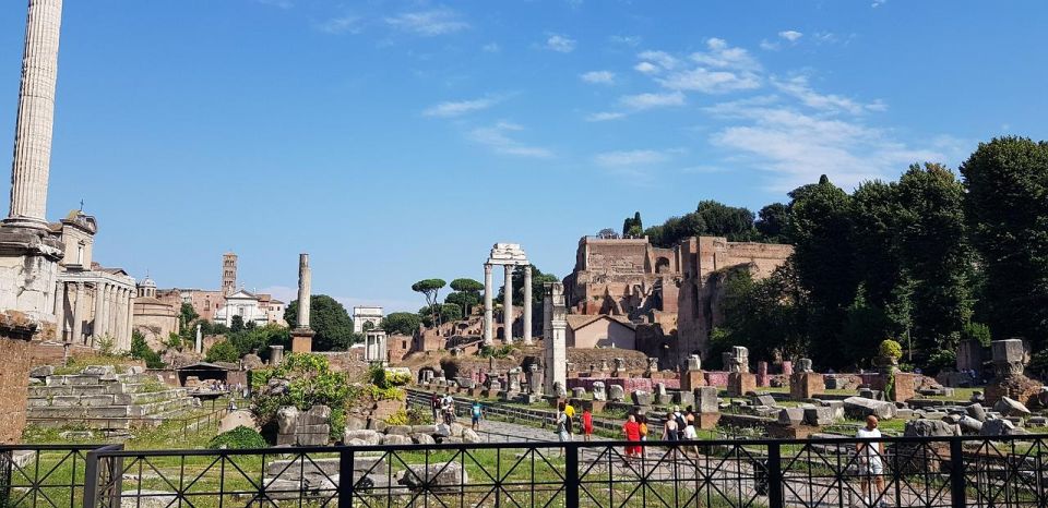 Rome: Roman Forum and Palatine Hill Walking Tour - Navigating to the Starting Location