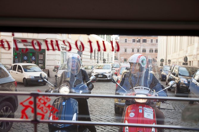 Romes Highlights by Vespa Scooter Private Tour - Customer Reviews and Feedback