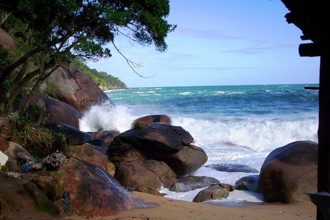 Saco Bravo Waterfall Trekking and Hiking Tour - BY PARATY TOURS - Traveler Reviews and Recommendations