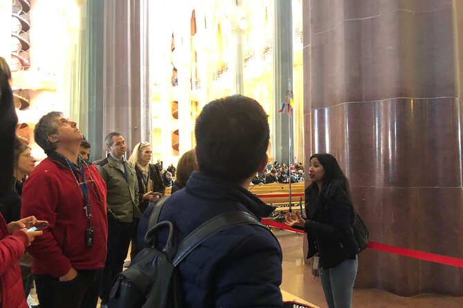 Sagrada Familia English Guided Tour & Optional Tower Access - Health and Safety Measures