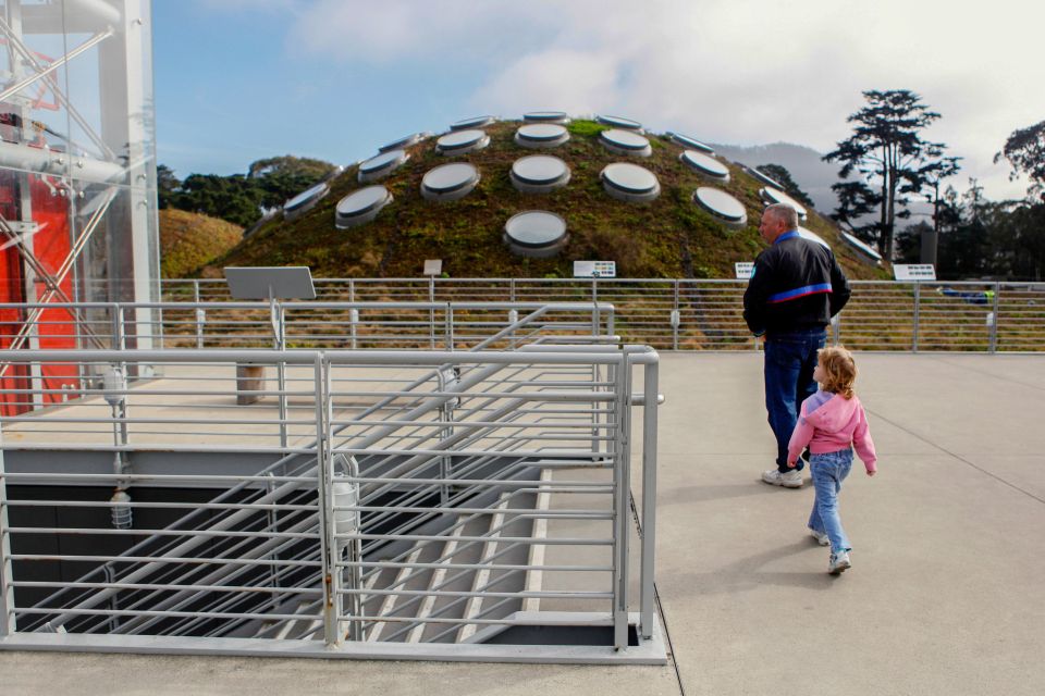 San Francisco: California Academy of Sciences Entry Ticket - Location and Accessibility