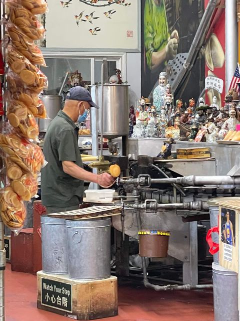 San Francisco'S Chinatown on Foot: a Self Guided Audio Tour - Exploring Bruce Lees Chinatown Connections