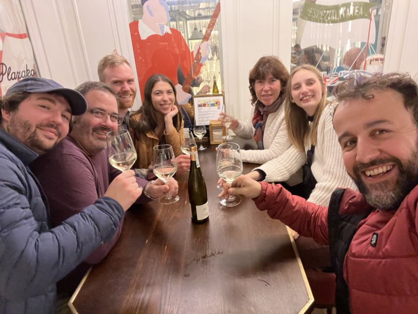 San Sebastian: Market, Pintxos and Wine Tasting Tour - Guided Walking Tour