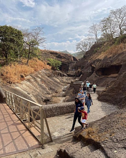 Sanjay Gandhi National Park + Kenheri Caves + Lion Safari - Visiting the Jain Temple