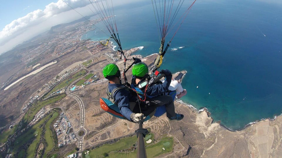 Santa Cruz De Tenerife: Performance Flight Experience - Safety Considerations