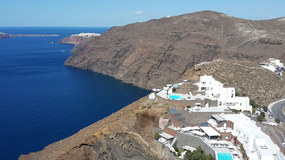 Santorini: Caldera Hiking Tour From Fira to Oia - Scenic Views and Photography