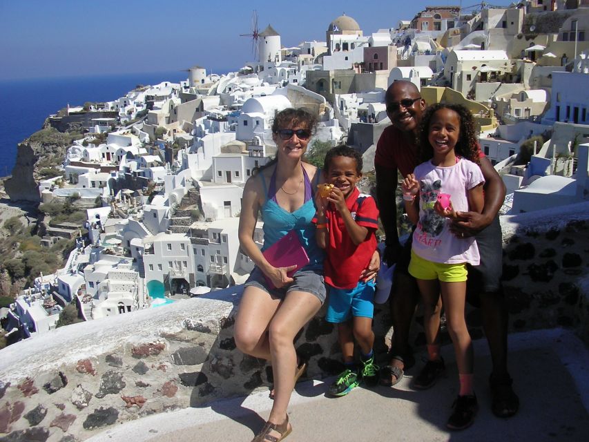 Santorini: Megalochori and Oia Guided Tour With Wine Tasting - Inclusions and Benefits