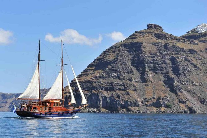 Santorini Volcanic Islands Cruise: Volcano, Hot Springs and Thirassia - Customer Reviews and Insights