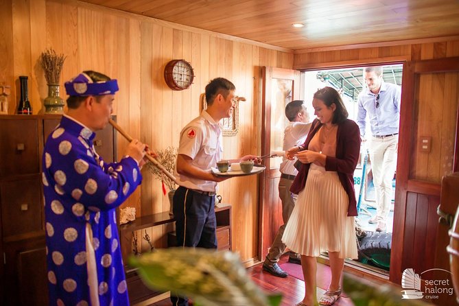 Secret Halong Cruise - the Responsible Excursion in Halong Bay - Responsible Tourism Approach