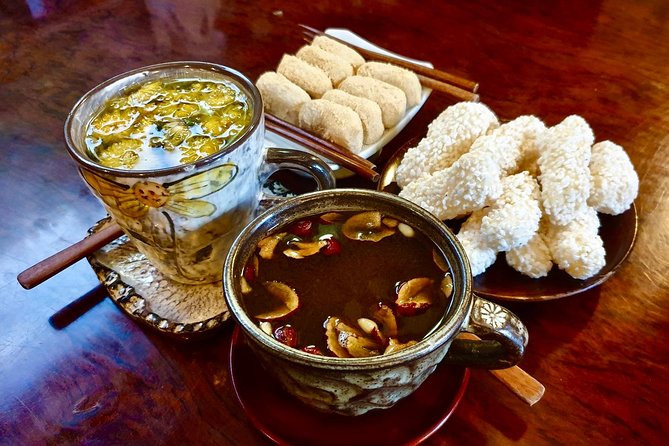 Seoul Private Walking Food Tour With Secret Food Tours - What to Expect on the Tour