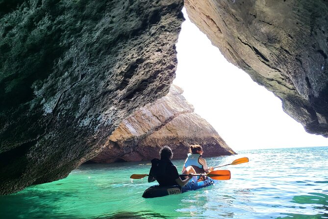Sesimbra: Guided Kayak Tour in Arrábida Natural Park & Caves - Transportation and Group Size