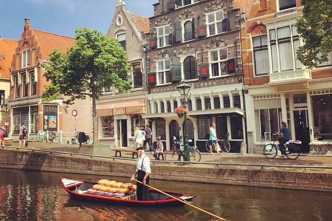 Small Group Alkmaar Cheese Market and City Tour *English* - Weather Considerations for Travelers