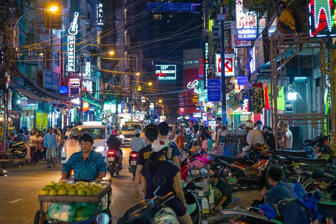 Small-Group Foodie by Night in Saigon (04 Hours) - Booking and Cancellation Policy