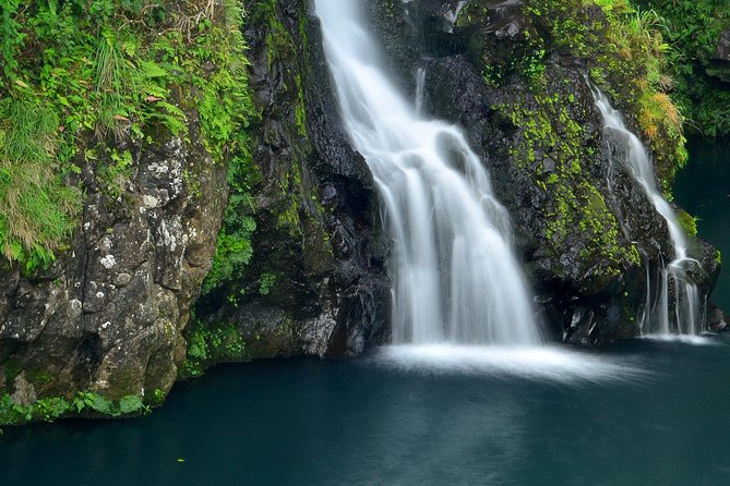 Small-Group Luxury Tour: Road to Hana and Kaeleku Cavern Day Trip - Guest Reviews and Feedback