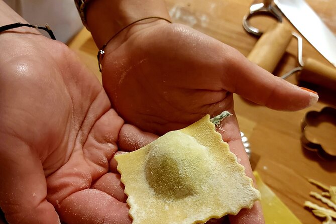 Small-Group Pasta Making Steps From the Vatican Museums - Culinary Tips and Techniques