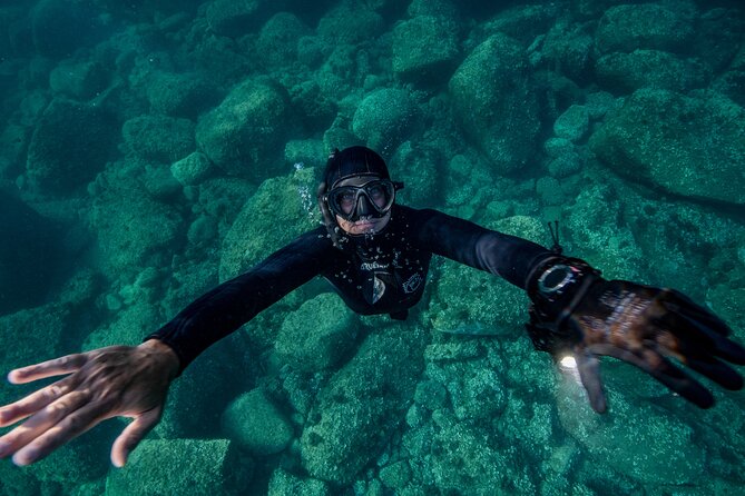 Snorkeling With Marine Biologist Expert From Sorrento - Group Size and Duration