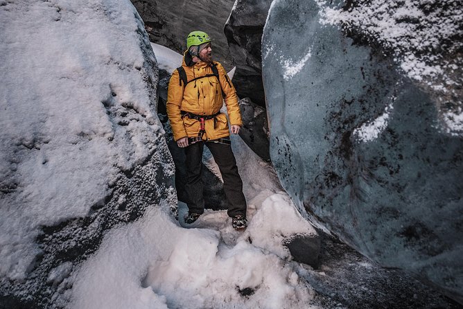 Sólheimajökull Ice Climbing and Glacier Walk - Weather and Dress Code