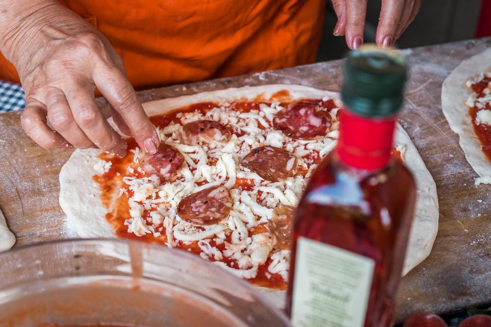 Sorrento: Pizza Making Class at Tirabusciò Cooking School - Why Choose Tirabusciò Cooking School