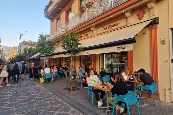 Sorrento Stress-Free Food and Walking Tour With a Local Guide - Traveler Experiences