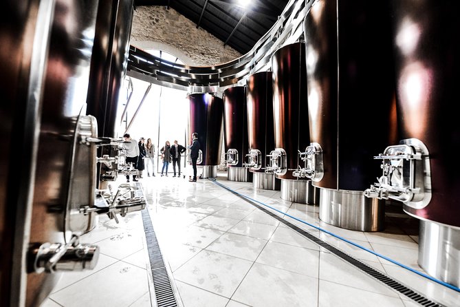 St-Emilion & Médoc Combined Day Tour Including Wine Tastings and Lunch - Group Size and Tour Operator