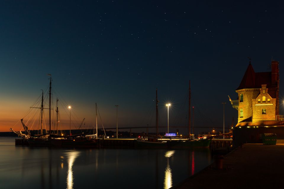 Stralsund: Old Town Evening Tour With a Night Watchman - Local Legends