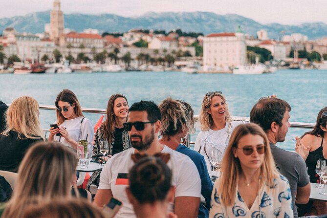 Sunset Cruise From Split With Live Music and Unlimited Open Bar - Accessibility and Amenities