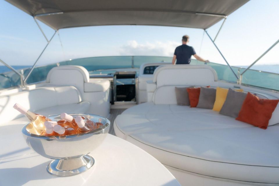 Superyacht 8 Hour Charter:12 Passengers:Drinks and Food Inc. - Champagne Reception