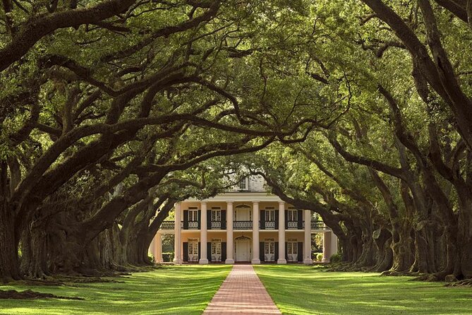 Swamp Boat Ride and Oak Alley Plantation Tour From New Orleans - Frequently Asked Questions