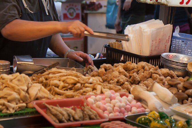 Taipei Street Food & Night Market Tour With a Local: Private & Custom - Meeting Point and Accessibility